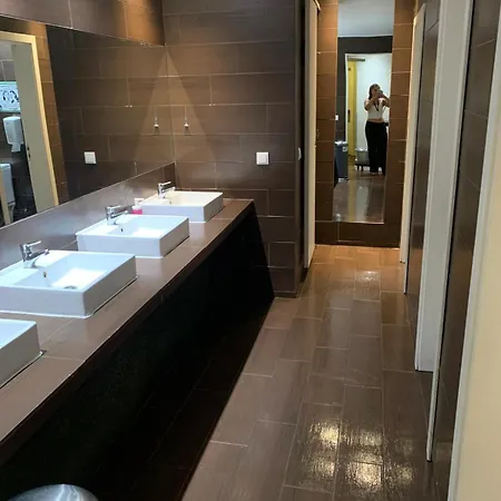 Vandrerhjem Urban Garden Lisboa