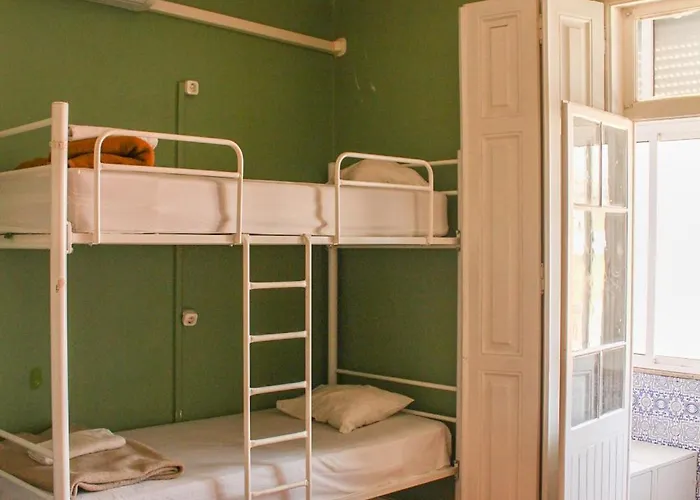 Ostello Urban Garden Lisbona